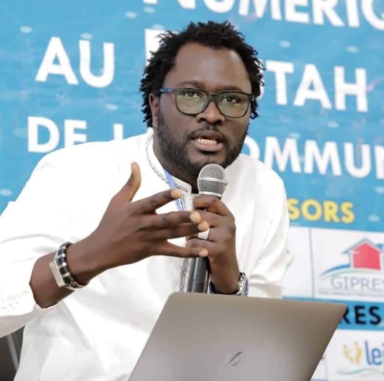Cheikh Fall - Président AfricTivistes